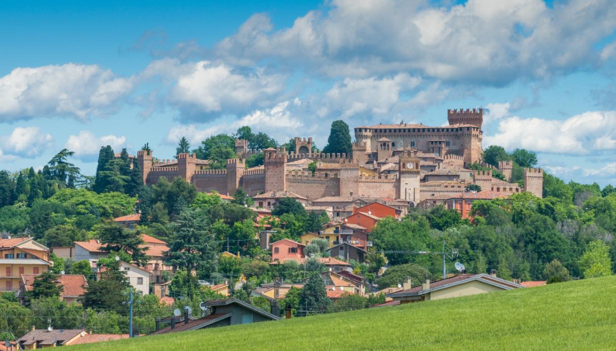 Borgo di Gradara