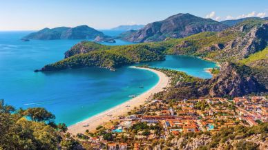 Vacanza a Ölüdeniz, laguna paradisiaca della Riviera Turca