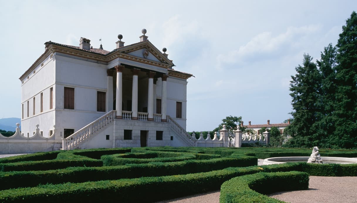 Villa Emo