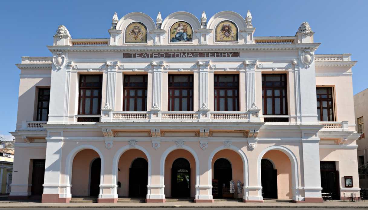 Teatro Cienfuegos