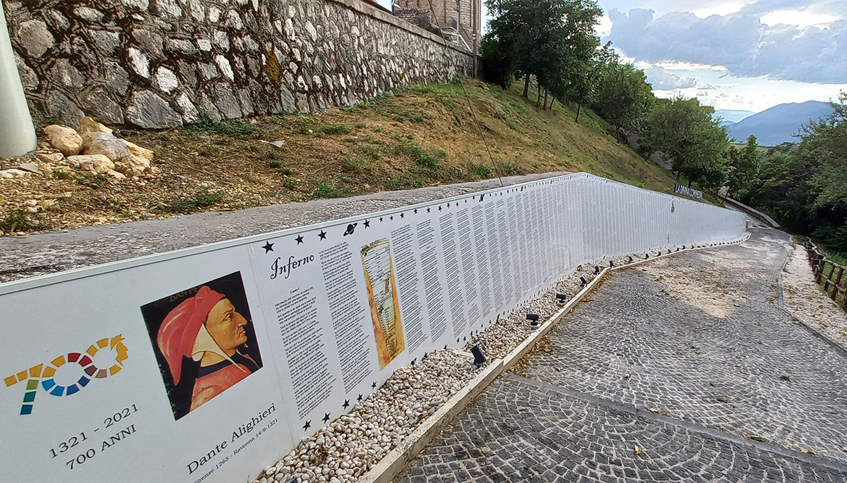 Il muro della Divina Commedia ad Aielli