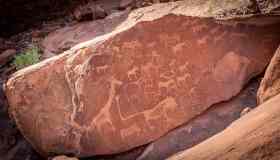 Le incisioni rupestri di Twyfelfontein: Patrimonio dell’Umanità in Namibia