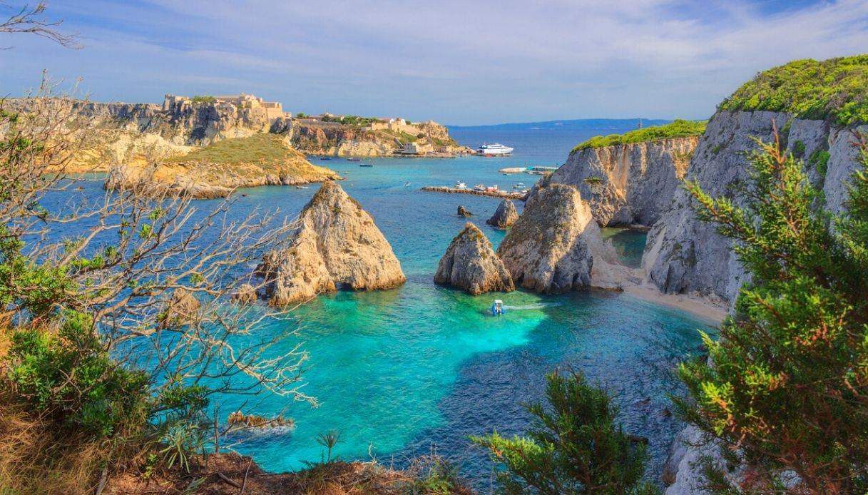Cala dei Pagliai, gioiello di sabbia delle Isole Tremiti