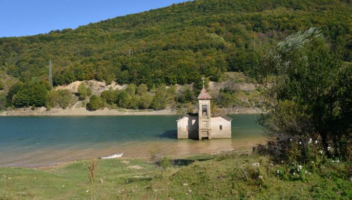 Chiesa San Nicola, Mavrovo, Macedonia