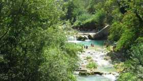 Ascoli Piceno e le piscine naturali del torrente Castellano