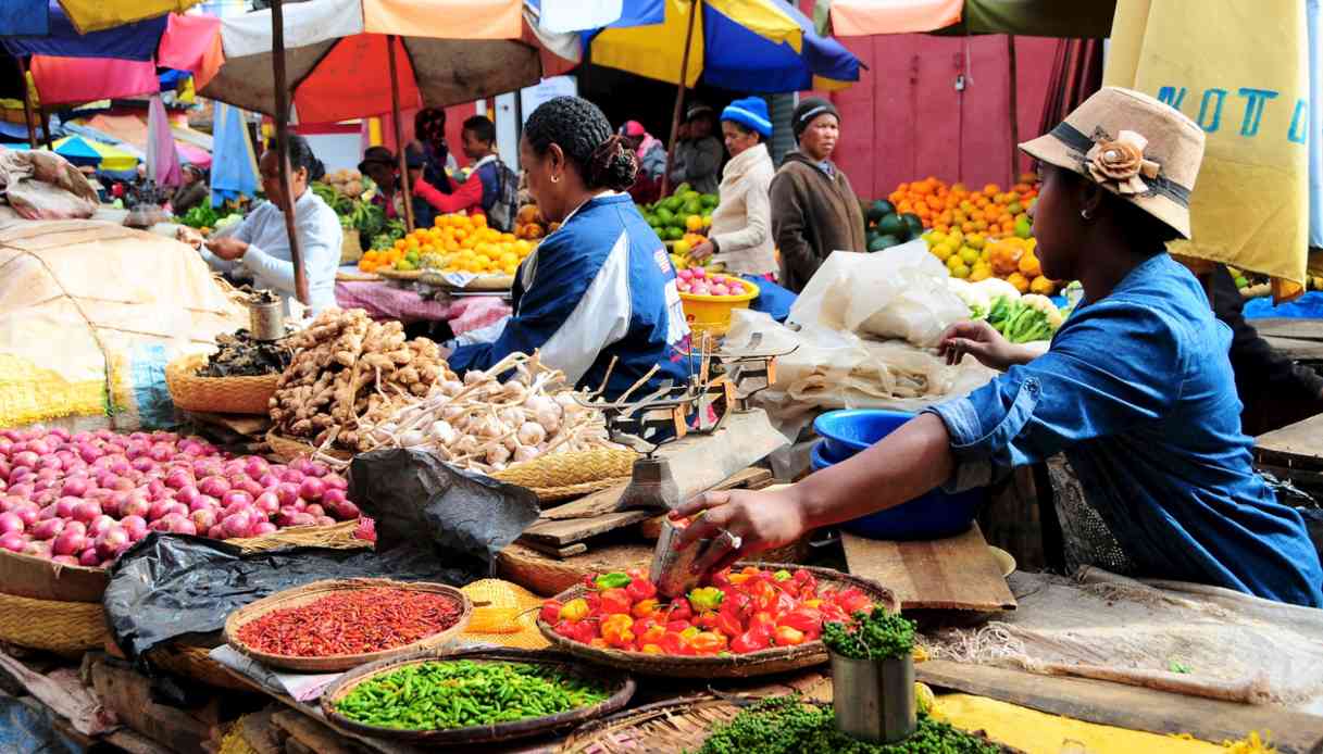 mercato tropicale