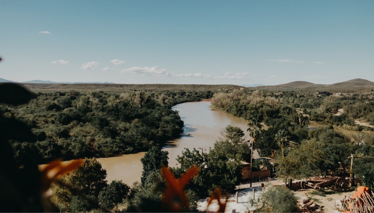 El Fuerte, fiume e omonima città in Messico