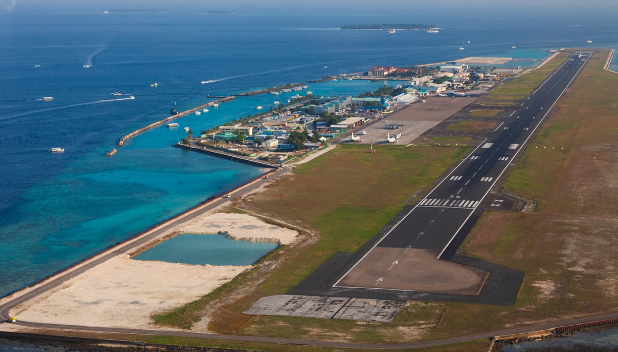 Velana International Airport: atterraggio alle Maldive