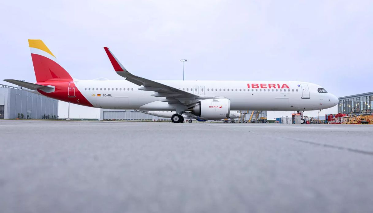 https://siviaggia.it/wp-content/uploads/sites/2/2024/11/Iberia-A321XLR.jpg