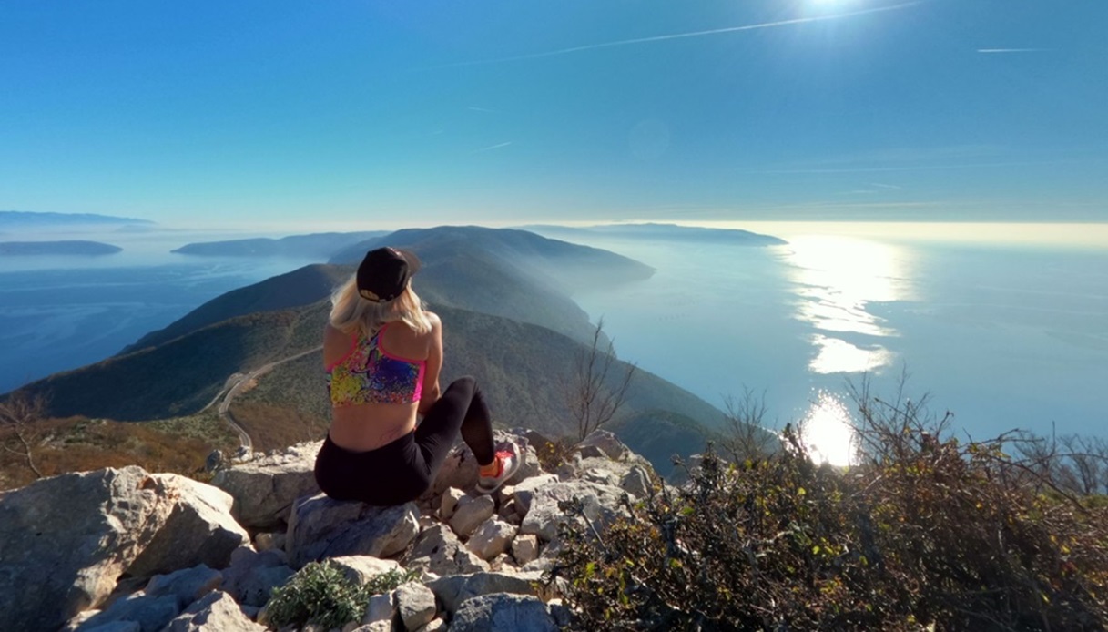 Vista panoramica da Cherso (Cres), in Croazia