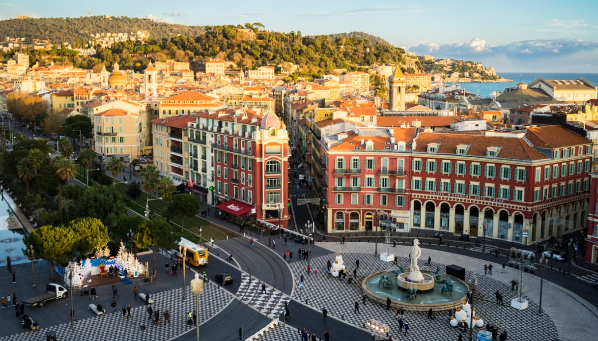 Nizza Place Massena