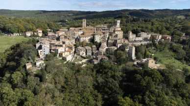 Terme di San Casciano dei Bagni, relax tra le colline toscane
