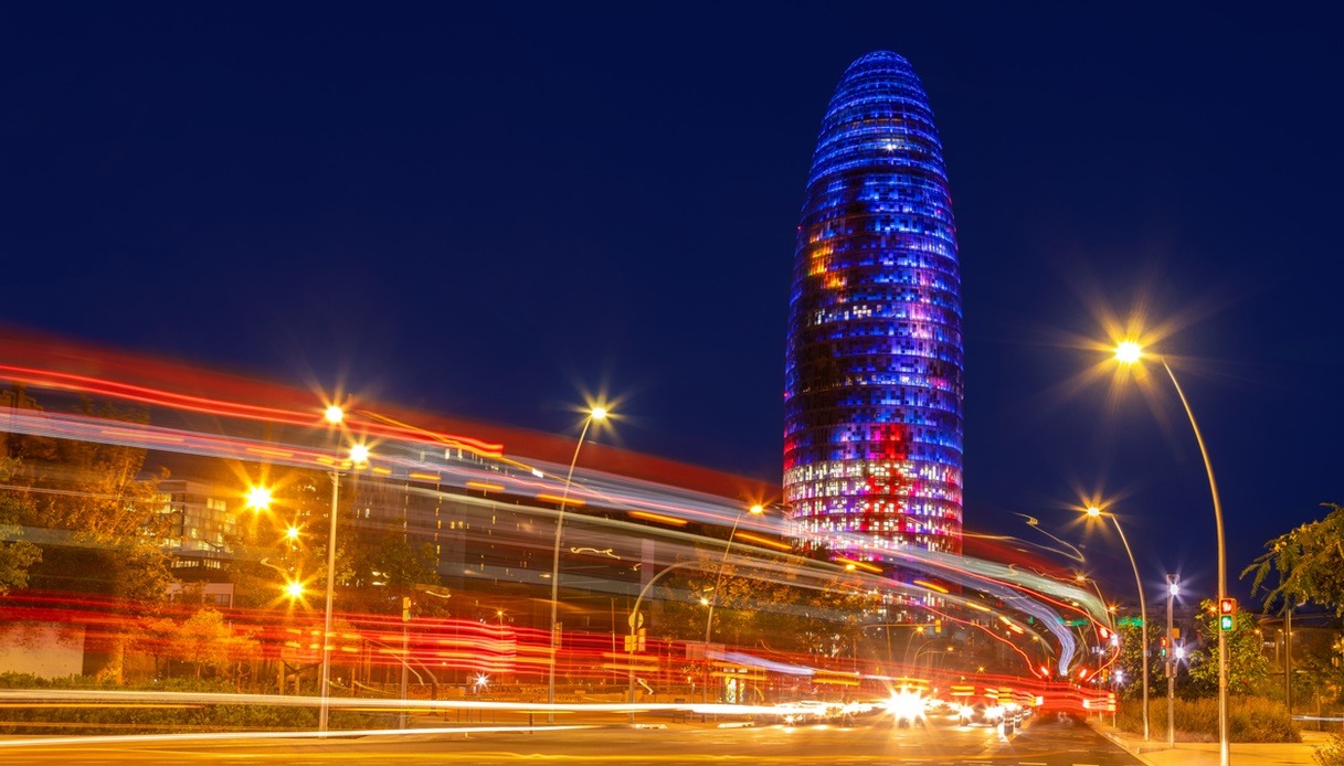 Torre Agbar nel cuore di Barcellona