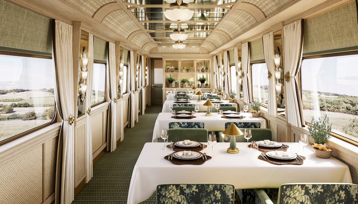 Britannic Explorer, vagone ristorante