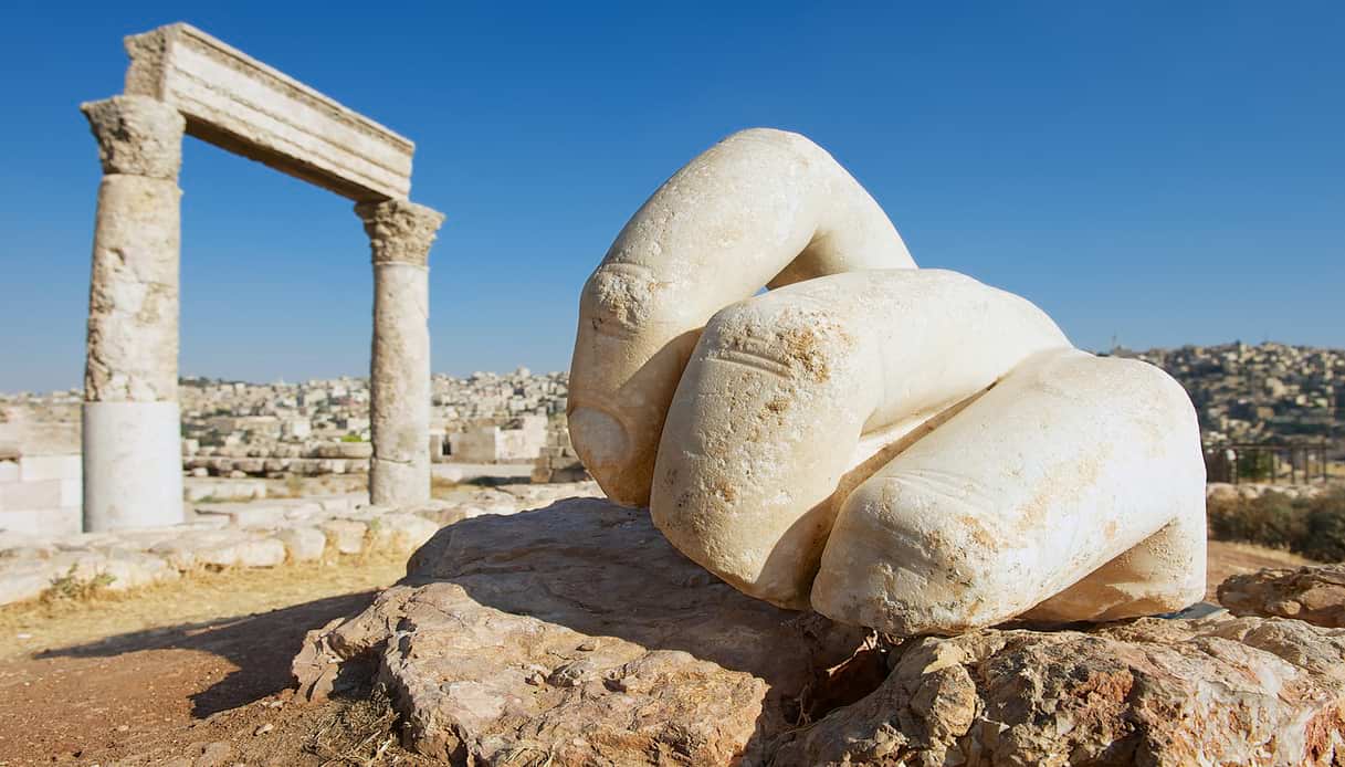 La mano di Ercole nella Cittadella di Amman