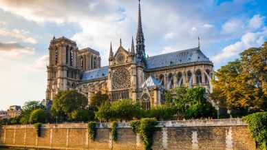 Notre-Dame rinasce dalle ceneri: la riapertura in arrivo