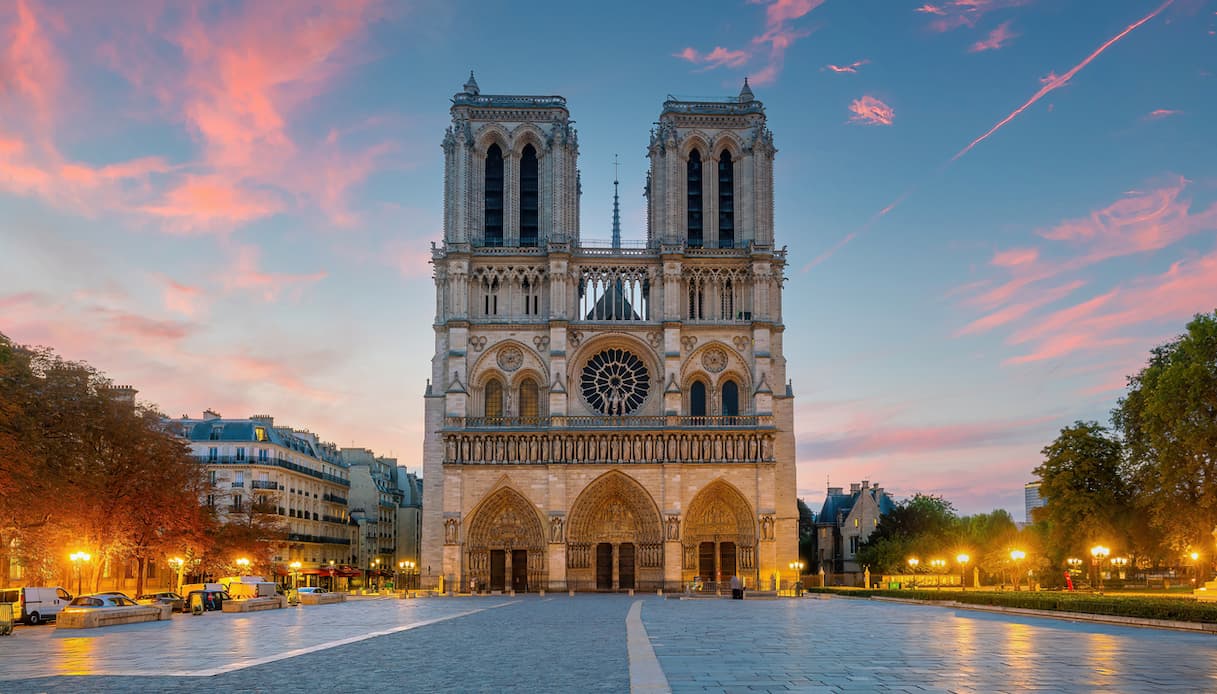 Notre Dame, Parigi, tramonto