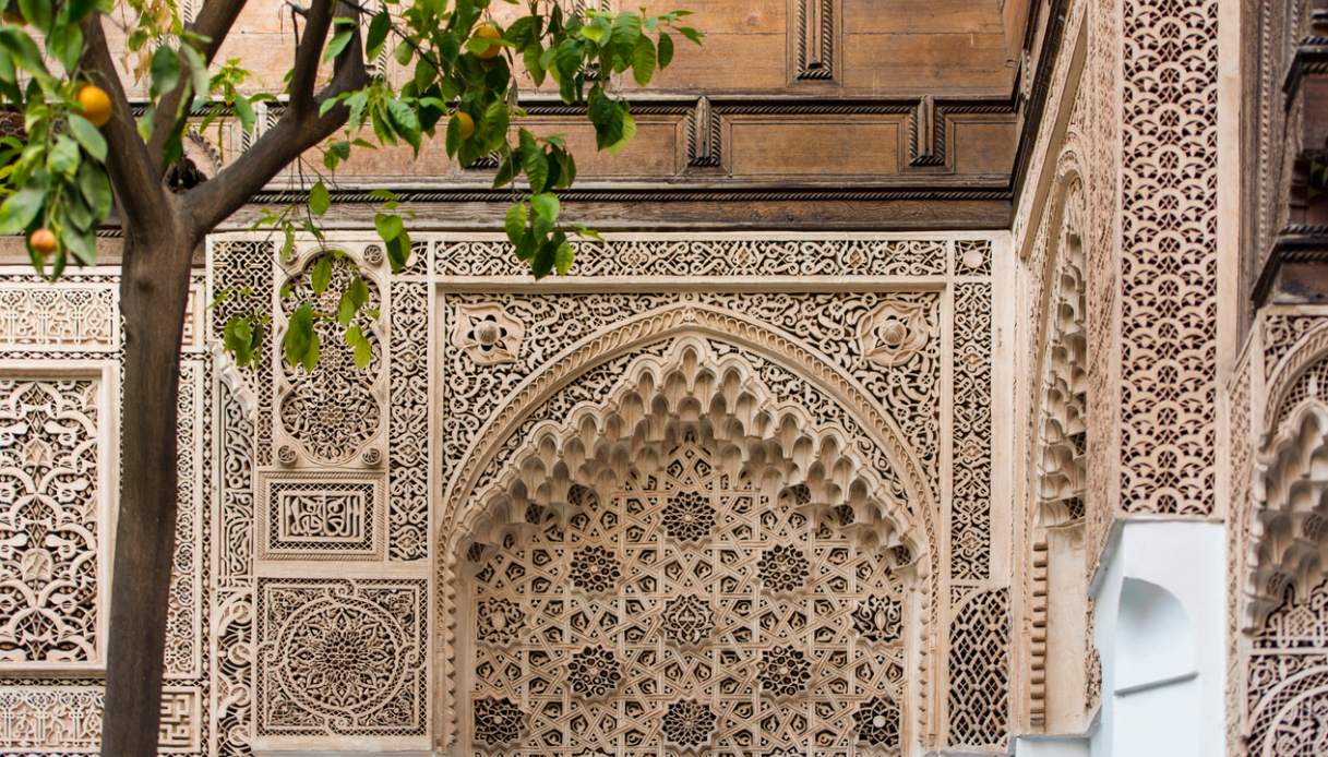 Intagli a mano a Palazzo El Bahia a Marrakech