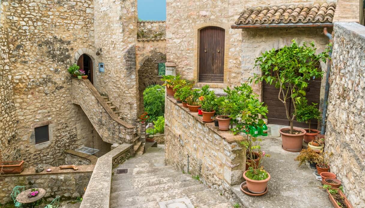 Il borgo di Vallo di Nera, uno dei più belli della Valnerina