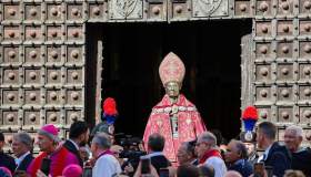Miracolo di San Gennaro: il tesoro di Napoli si rinnova il 19 settembre tra storia, fede e leggenda