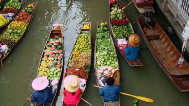 Mercato Galleggiante di Bangkok: un’esperienza nella Thailandia autentica