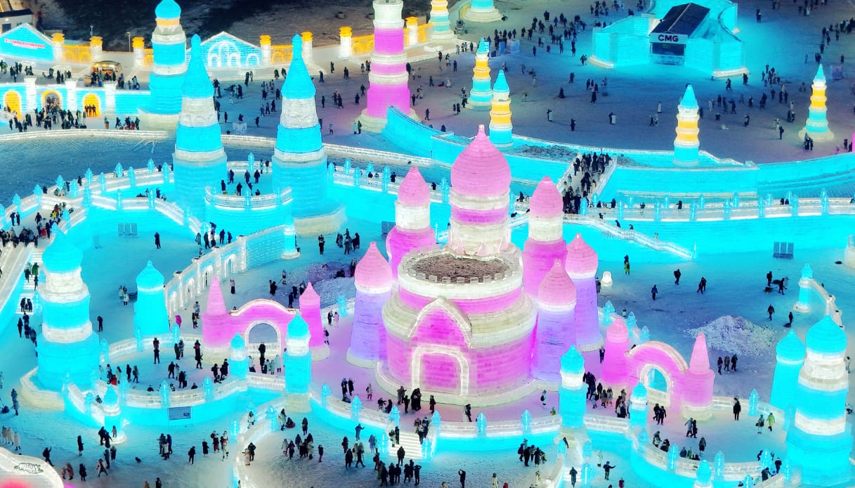 Un’incantevole città fatta di ghiaccio: torna l’Harbin Ice and Snow Festival