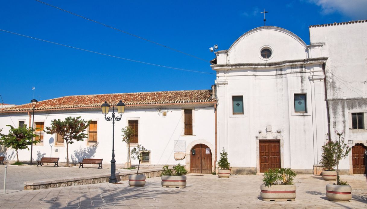 Ischitella: il borgo del Gargano che racconta storia e meraviglia