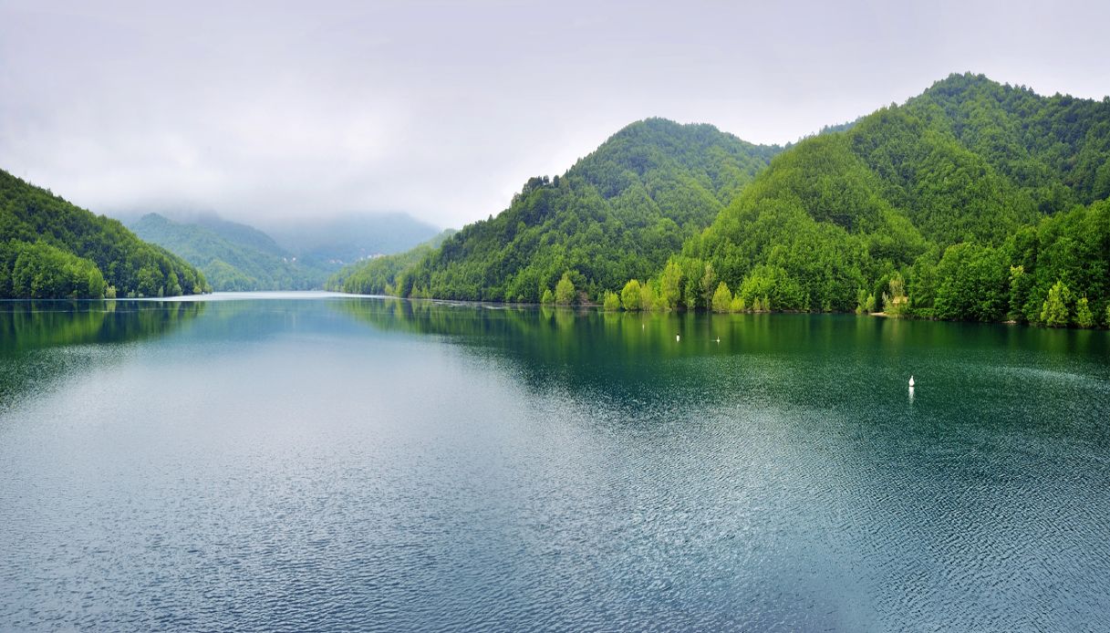 Lago del Brugneto, Liguria