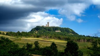 Toscana: Radicofani e la Fortezza che domina la Val d’Orcia