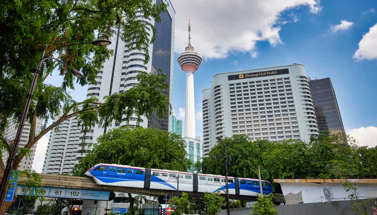 Visitare la Menara Tower a Kuala Lumpur