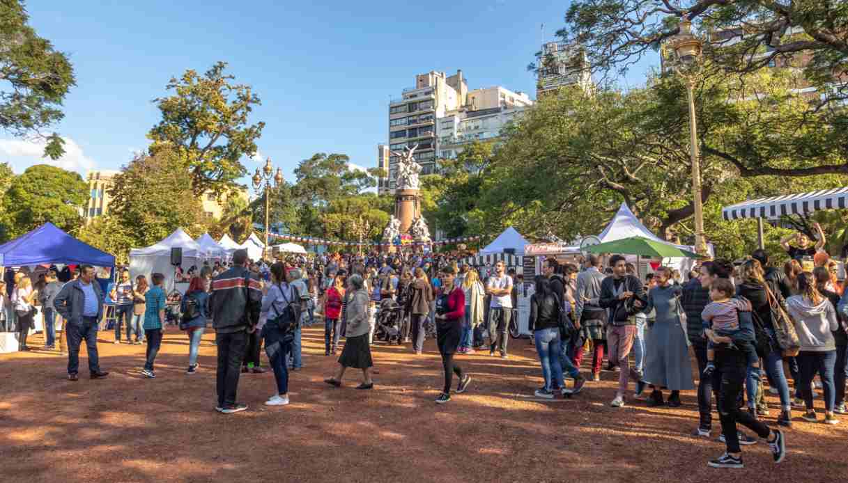 mercato plaza francia