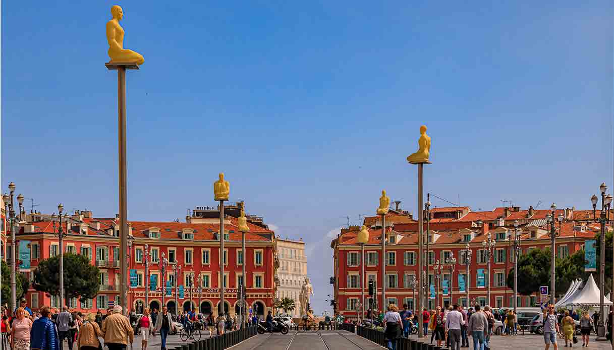 nizza-place-massena