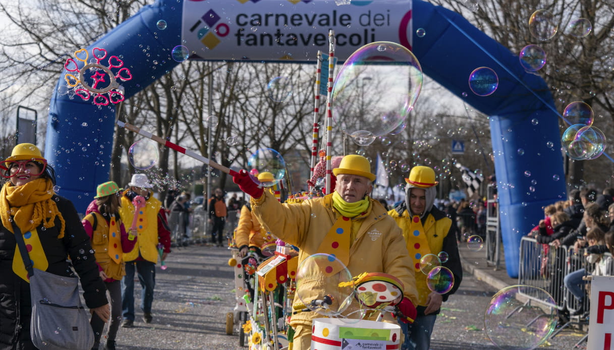 Carnevale di Imola: lasciati stupire dalla meraviglia dei Fantaveicoli