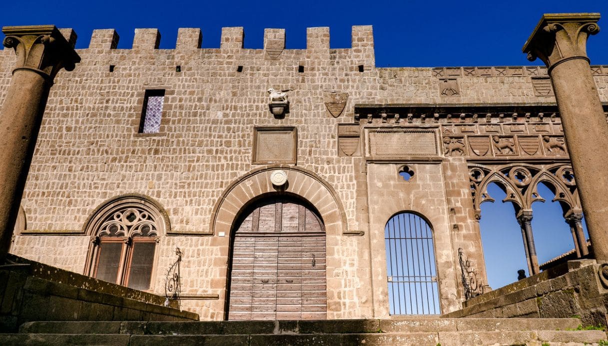 Il Palazzo dei Papi a Viterbo: storia, meraviglie e come visitarlo