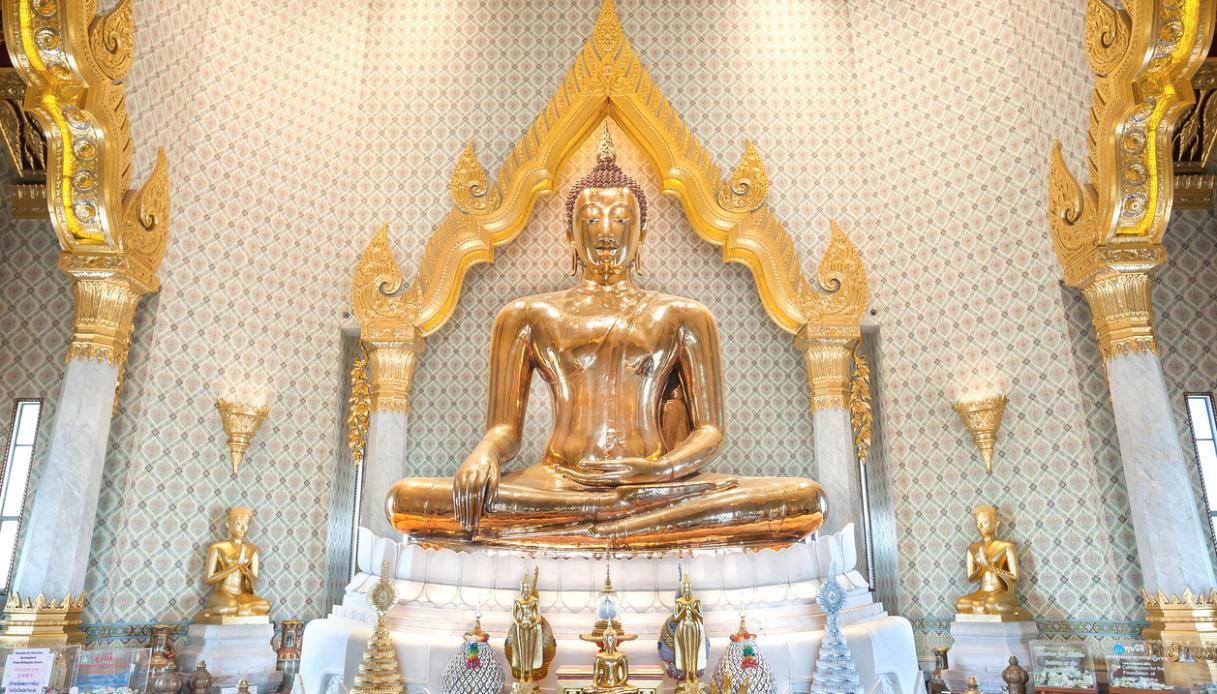 Wat Traimit, Bangkok