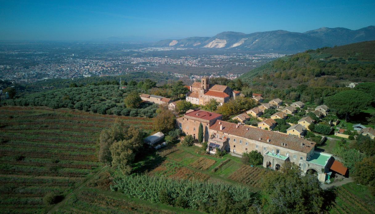 Camaldoli, il borgo più spirituale d’Italia dove rallentare e ritrovare il piacere del tempo