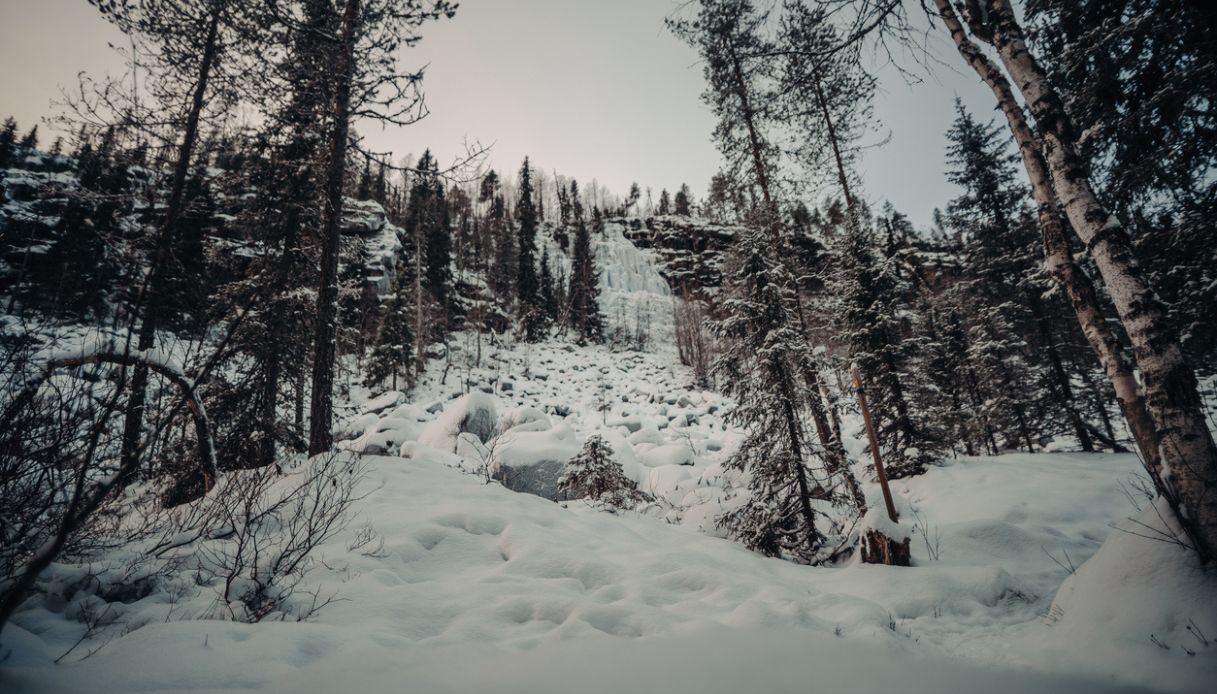 Il paesaggio innevato del canyon di Korouoma 