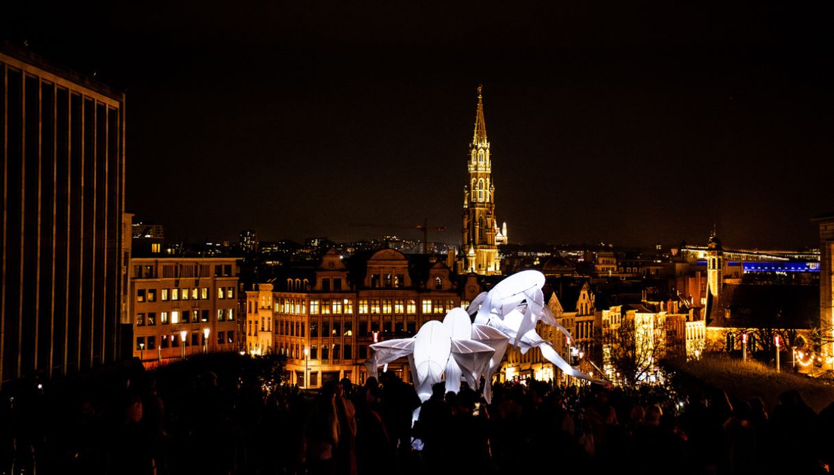 Scultura del Bright Festival 2025, Bruxelles