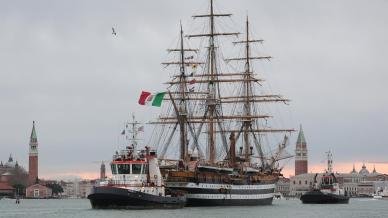 L’Amerigo Vespucci arriva a Venezia (e la puoi visitare gratis)