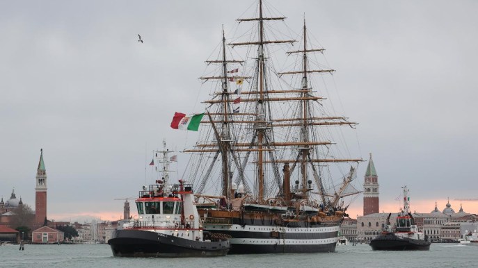 Come visitare gratis la nave Amerigo Vespucci a Venezia