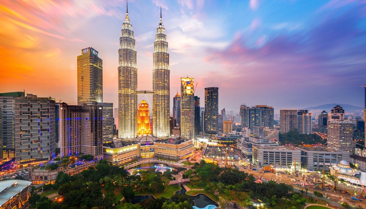 Kuala Lumpur e le sue Petronas Tower, in Malesia