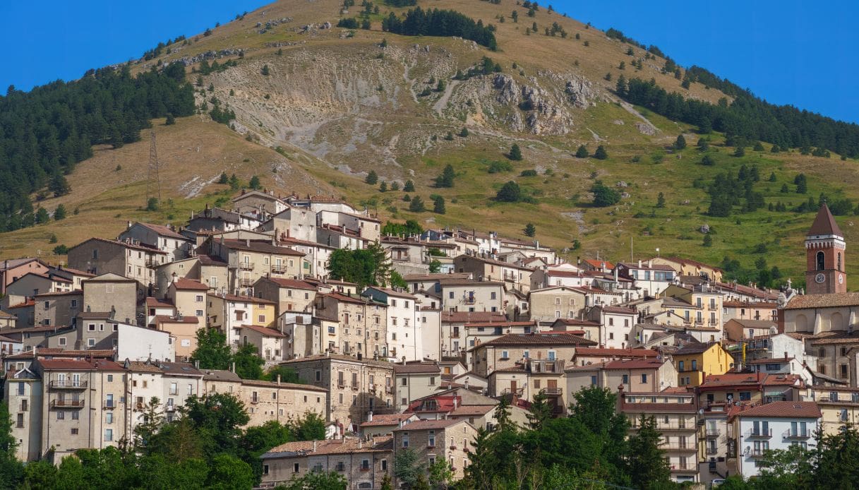 Cosa fare a Roccaraso per vivere la montagna in ogni stagione