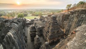 Tempio di Kailasa, un’opera monumentale scolpita nel cuore della roccia