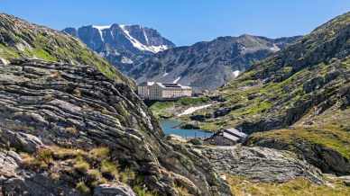 La Valle del Gran San Bernardo, scrigno di emozioni alpine