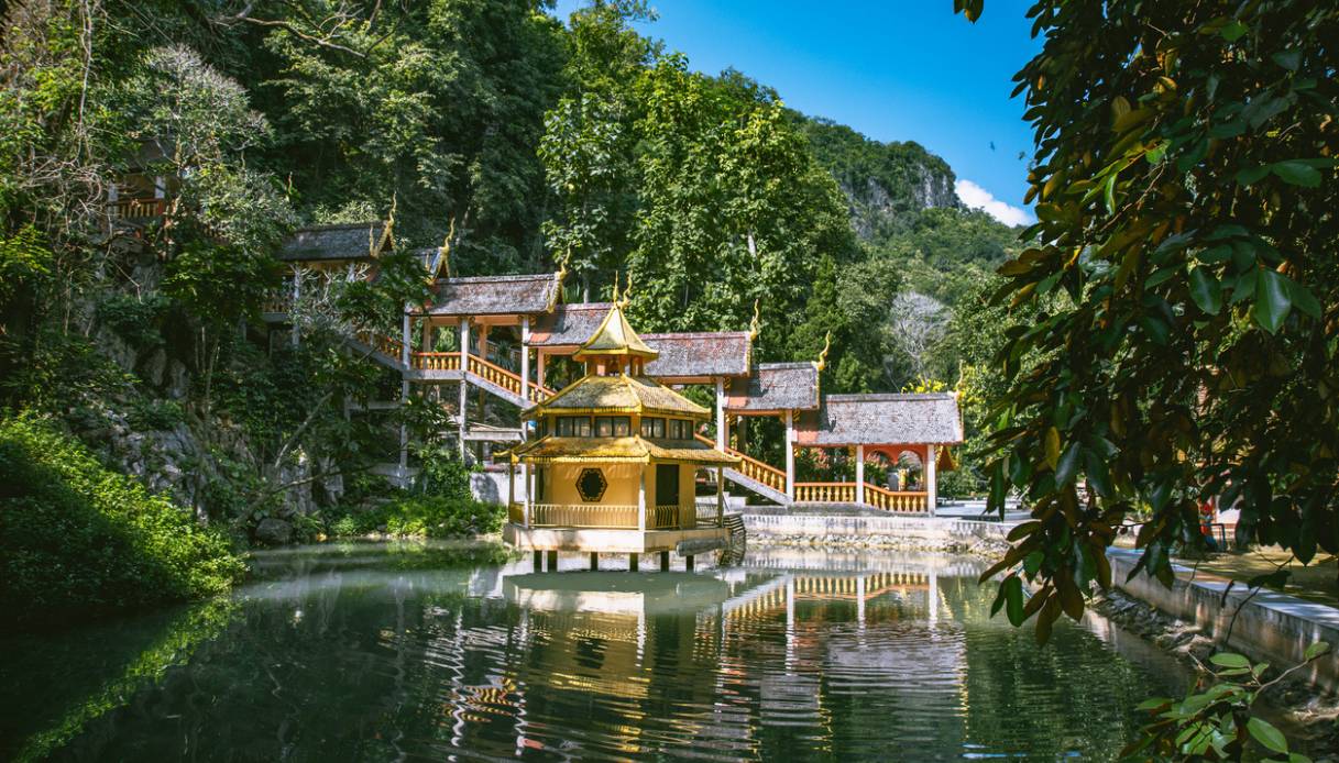 Wat Tham Chiang Dao, Thailandia