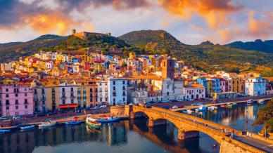 L’essenza più autentica della Sardegna a bordo dei vagoni storici del Trenino Verde