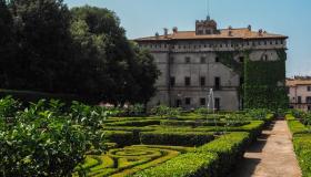 Castello Ruspoli e il suo incredibile giardino: la magia in questo luogo è di casa
