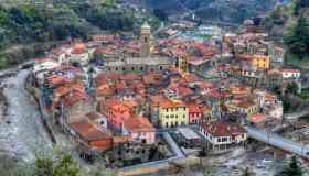 Pasqua nei Borghi più belli d’Italia: spiritualità, folklore e identità