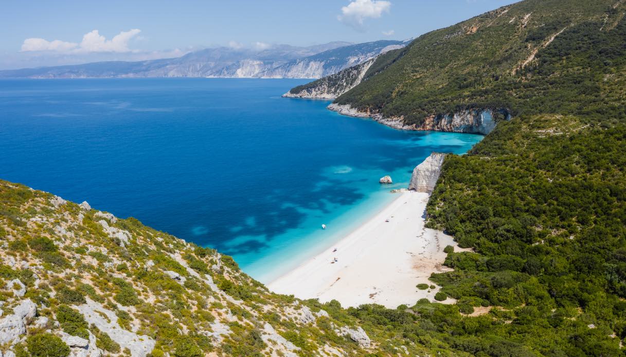La spiaggia di Fteri a Cefalonia