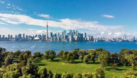 Questo è il momento migliore per visitare Toronto e la temperatura è unica